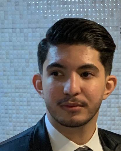 امیرحسین شاکر